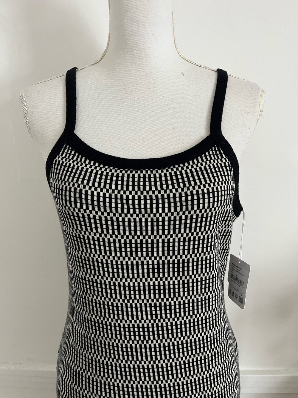 Known Supply • NWT Vermont Jacquard Black & White Knit Midi Slip Dress - Picture 6 of 8